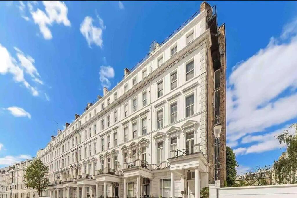Апартаменты Kensington Heights Лондон Экстерьер фото
